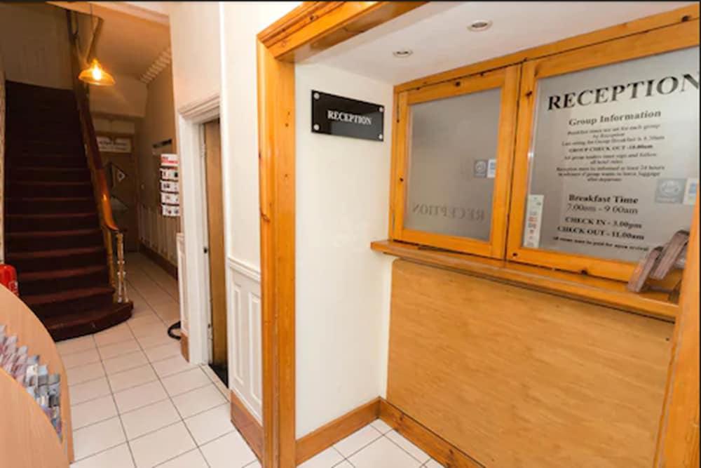 Hotel 65 Londra Dış mekan fotoğraf