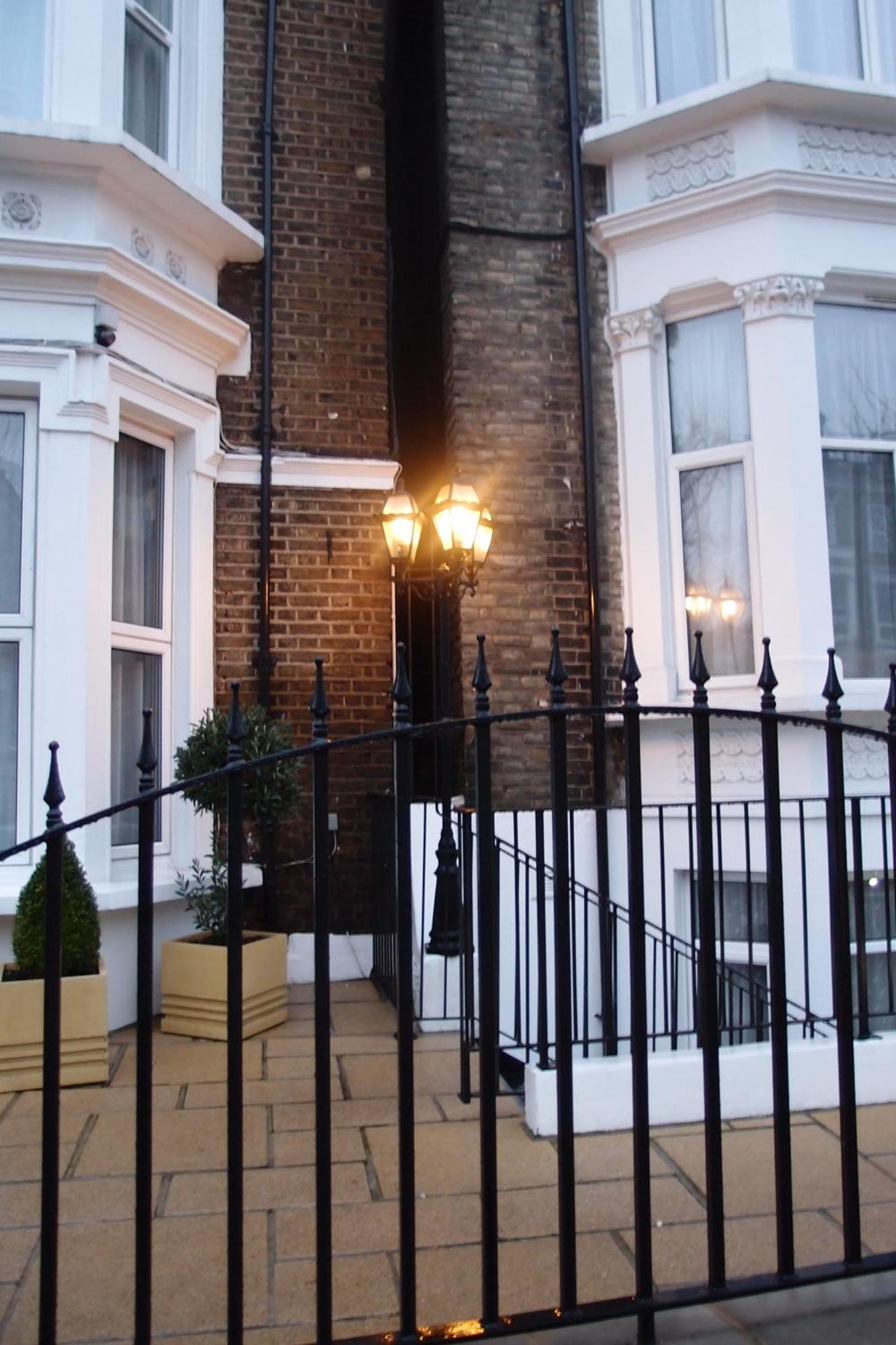 Hotel 65 Londra Dış mekan fotoğraf